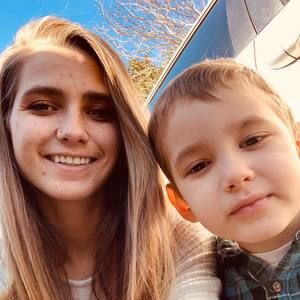 Meet your Posher, Haley